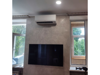Монтаж кондиціонера Daikin FTXF25F/RXF25F SENSIRA